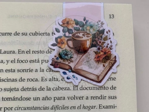 Marcapáginas libro y flores