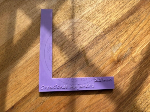Regla de margen 2.5mm
