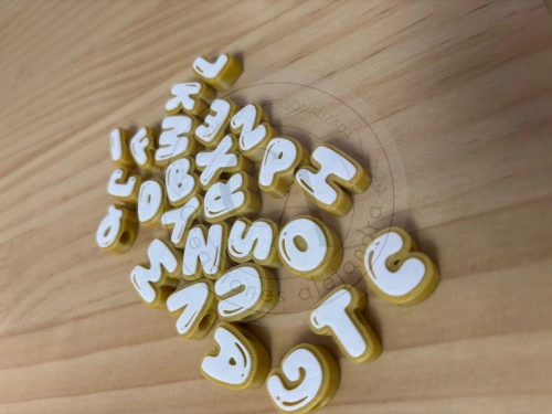 Letras en 3D colores 100 unidades 