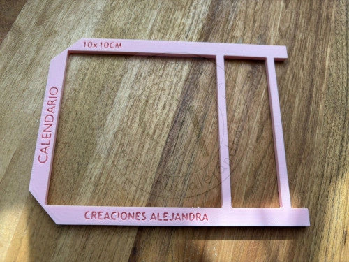 Regla calendario 10x10 3D