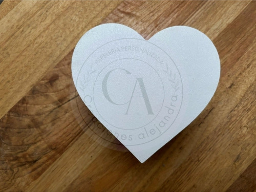Caja corazon de 12x11,5cm x 4,5 de alto sublimable 1 unidad